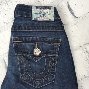 True Religion Bling Button Straight Leg Size 24